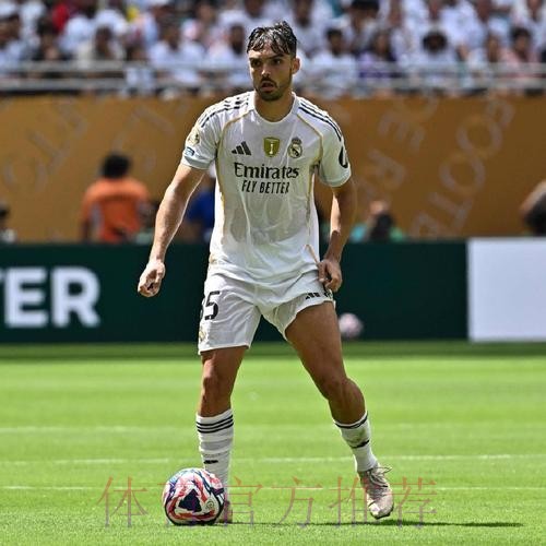 马卡:皇马认为阿森西奥值7000万 内部与约罗比较 马卡:皇马认为阿森西奥值7000万 内部与约罗比较